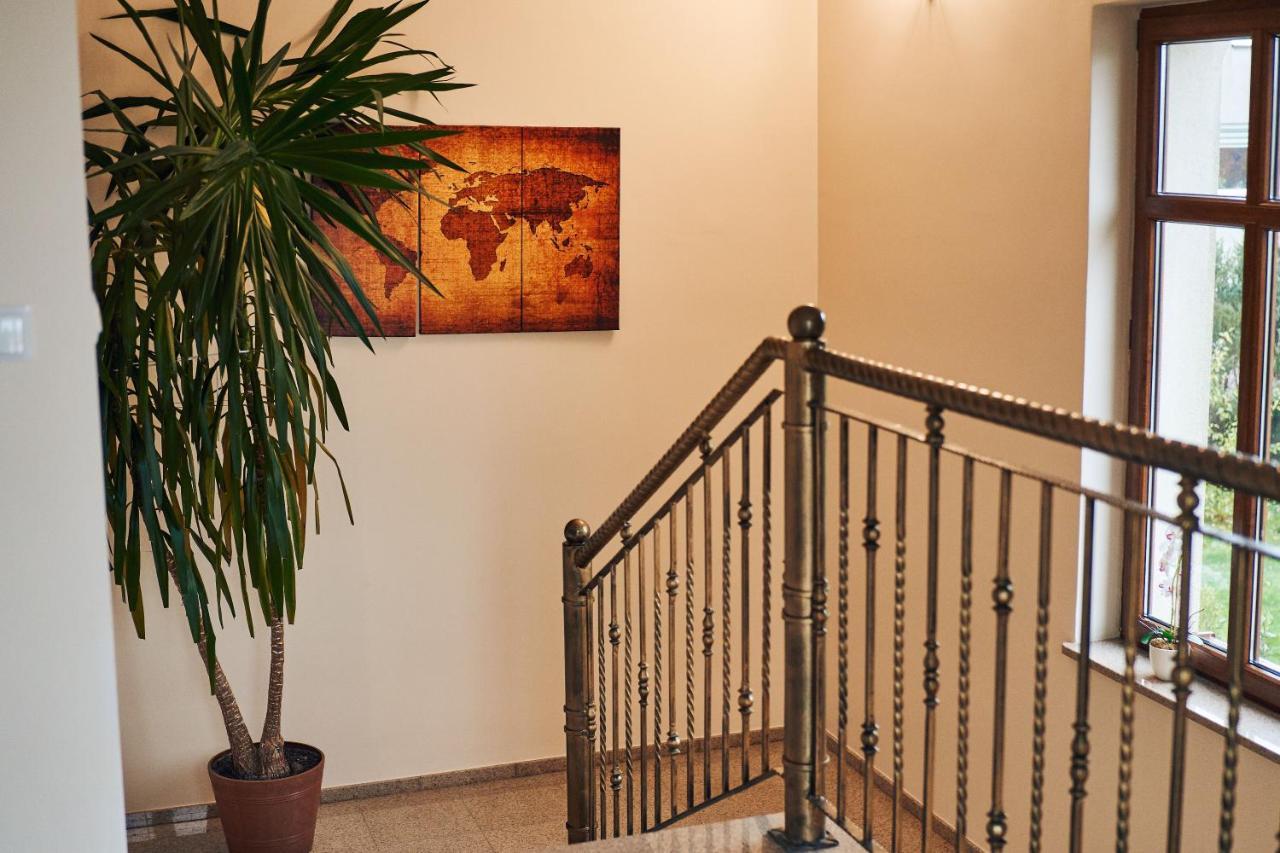 Hotel Lilia Włoszczowa Esterno foto
